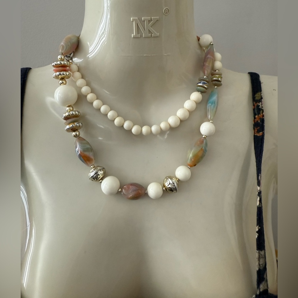 Vintage Elegant Multicolor Beaded Necklace